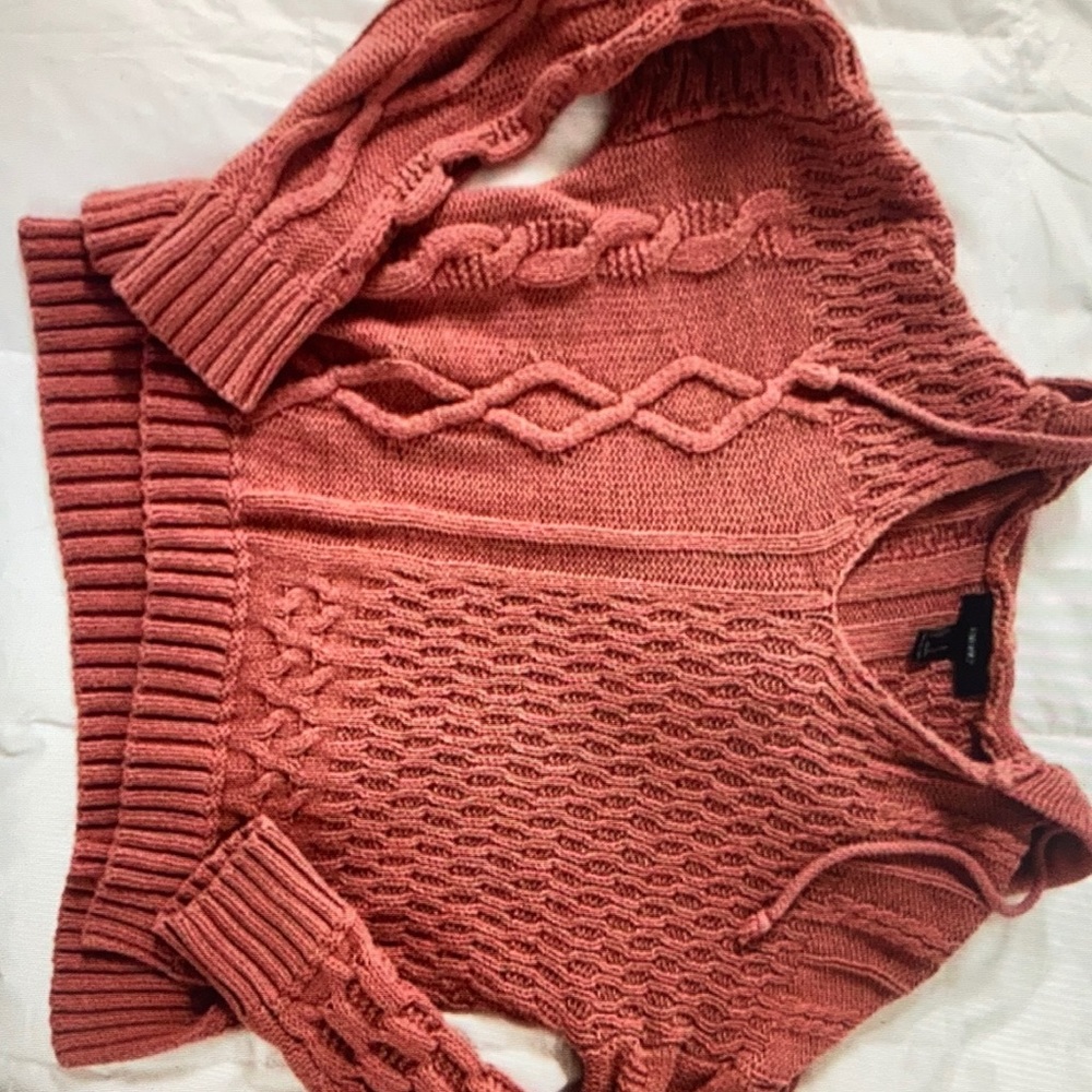 Forever 21 pink hooded knit sweater V neck size S